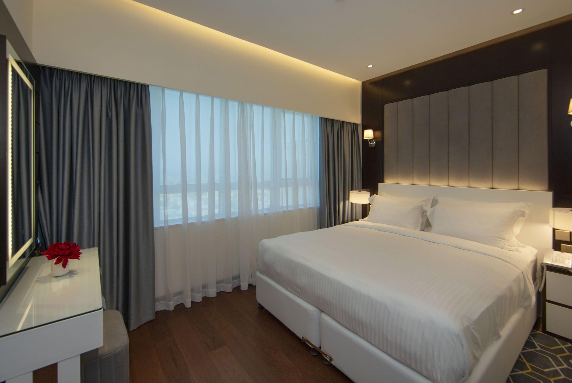 Apart-hotel Number One Tower