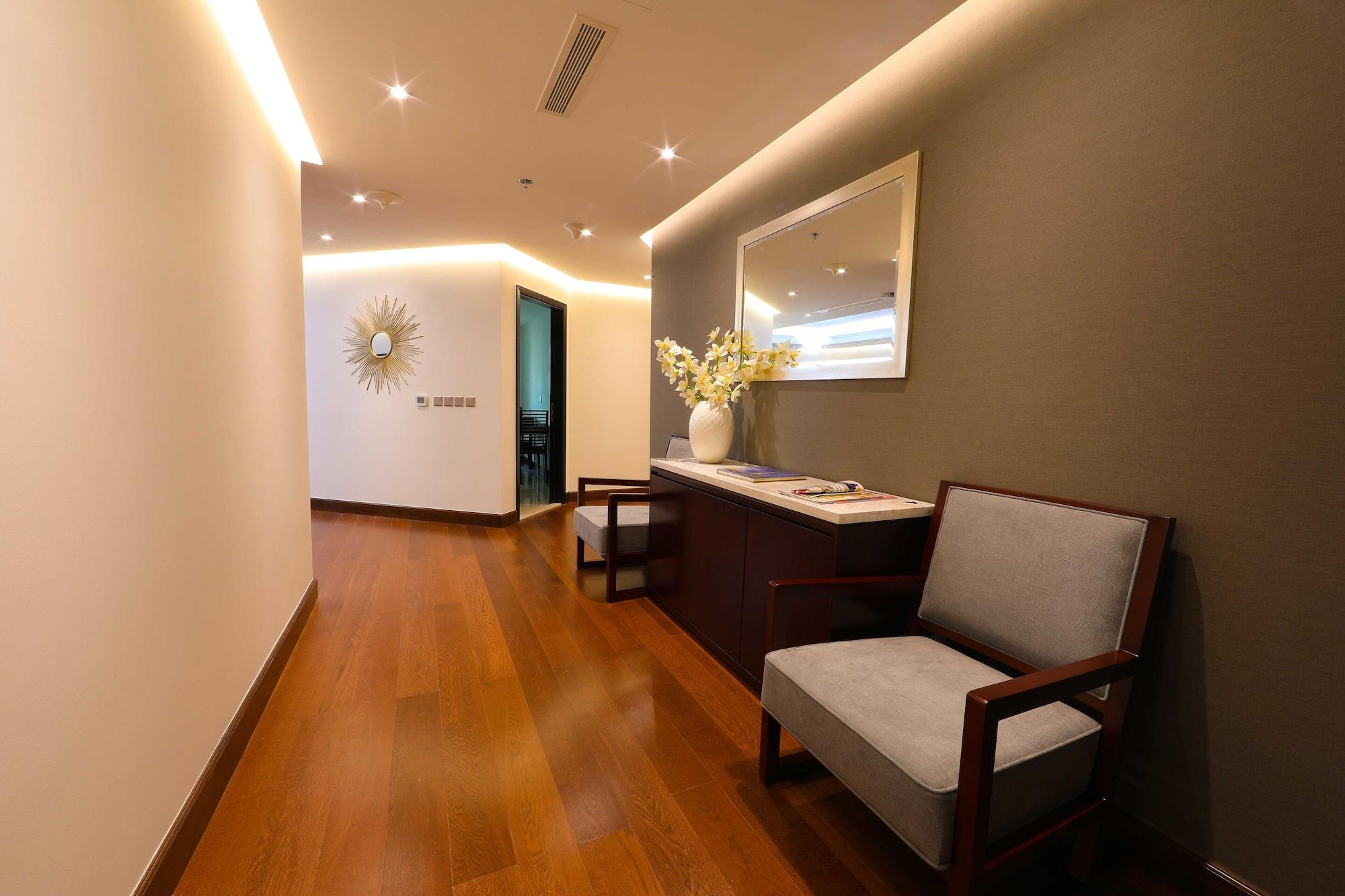 Number One Tower 4* Dubai