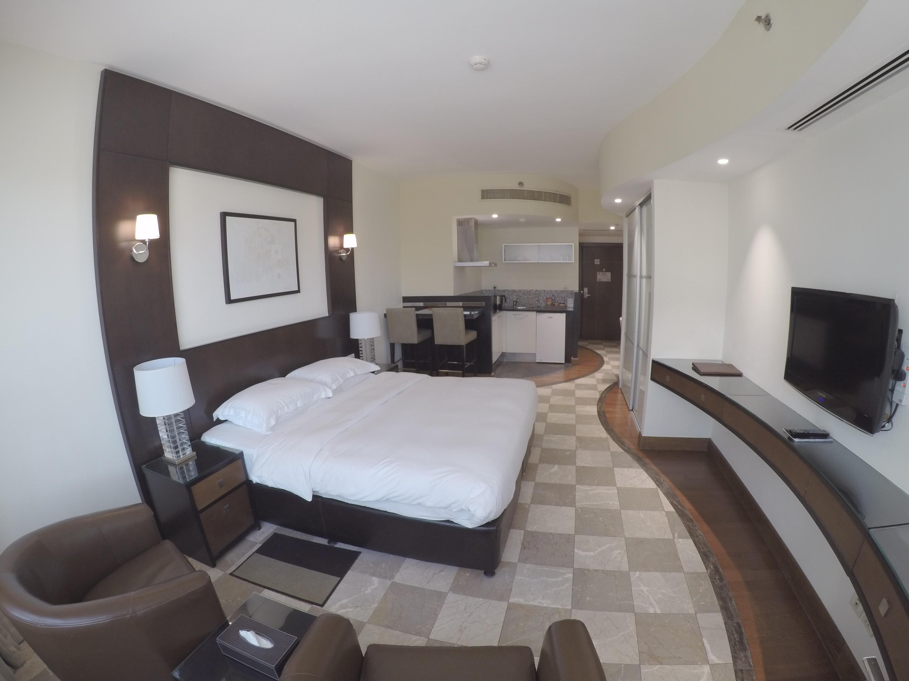 Number One Tower Aparthotel 4*